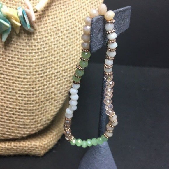 Shell Puka Necklace Bracelet Set White Pink Blue Yellow Salmon Gold Stretch BoHo - Picture 2 of 7